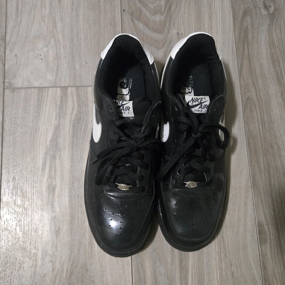 Nike Air Force Low 1 Black & White - Picture 3 of 9